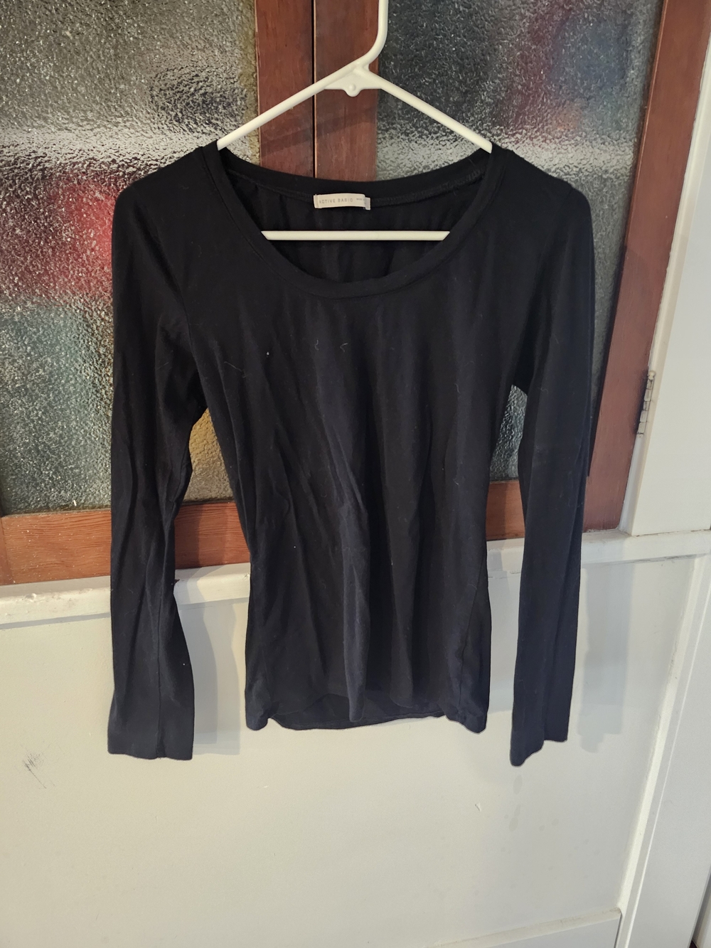 Set Of 'Active Basic' Long-Sleeve Scoop Neck Tee - Black And White, Large - Picture 5 of 9